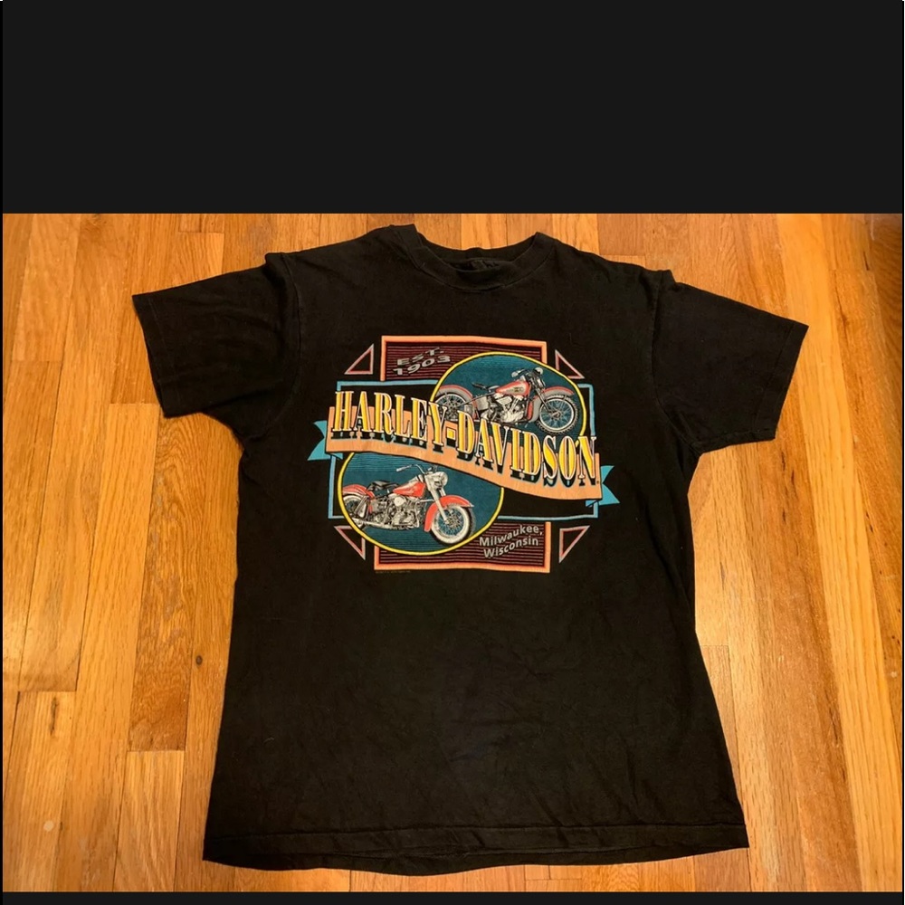 Harley Davidson T-shirt Motorcycle Sales and Service 1947 Milwaukee Wisconsin